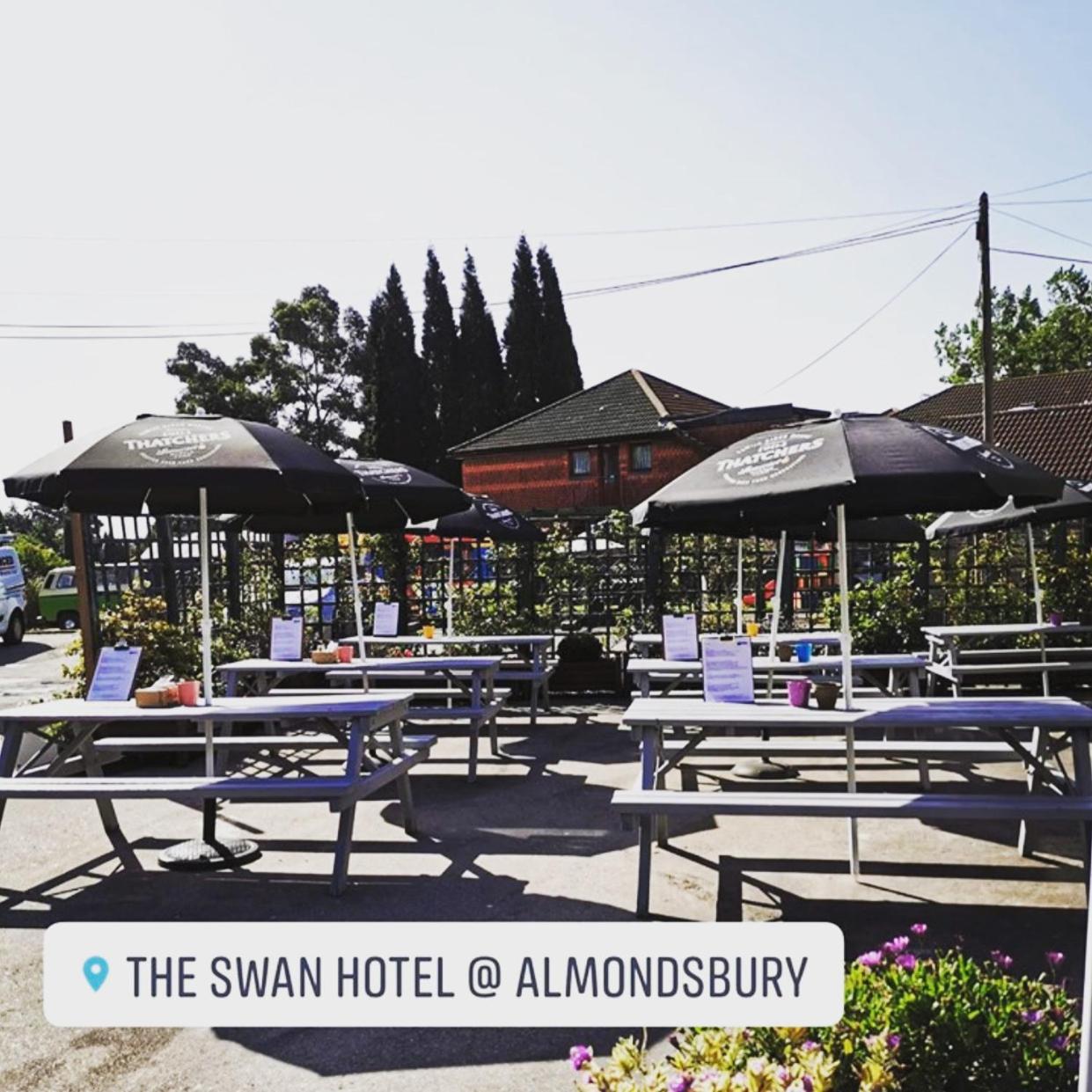The Swan Hotel อัลมอนด์สเบอรี ห้อง รูปภาพ